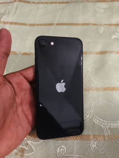 Apple iPhone SE