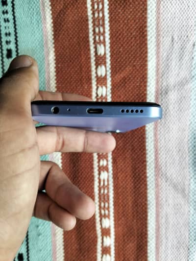 Vivo Y17