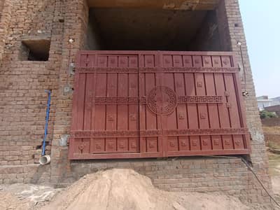 Brand New Modern Main Gate for Sale – Recently Installed