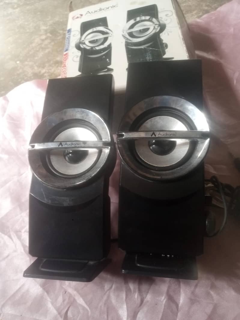 speaker audio 0