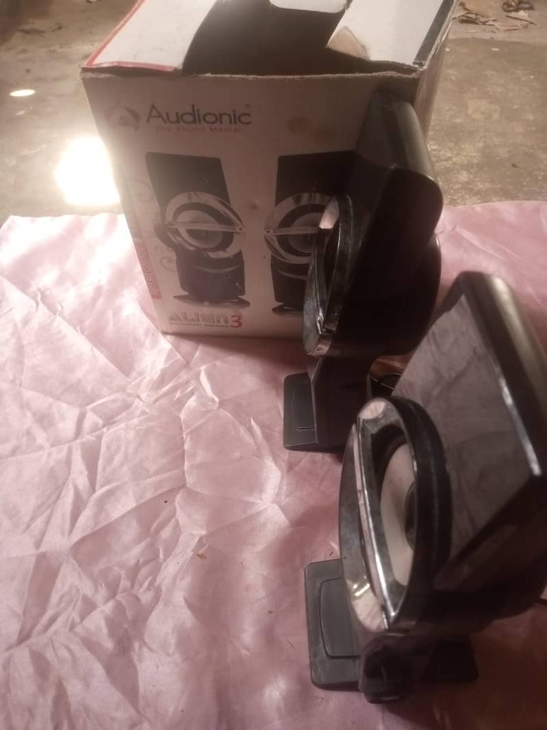 speaker audio 2