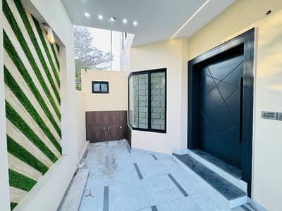 Facing Park 5 Marla Corner House Available for Sale