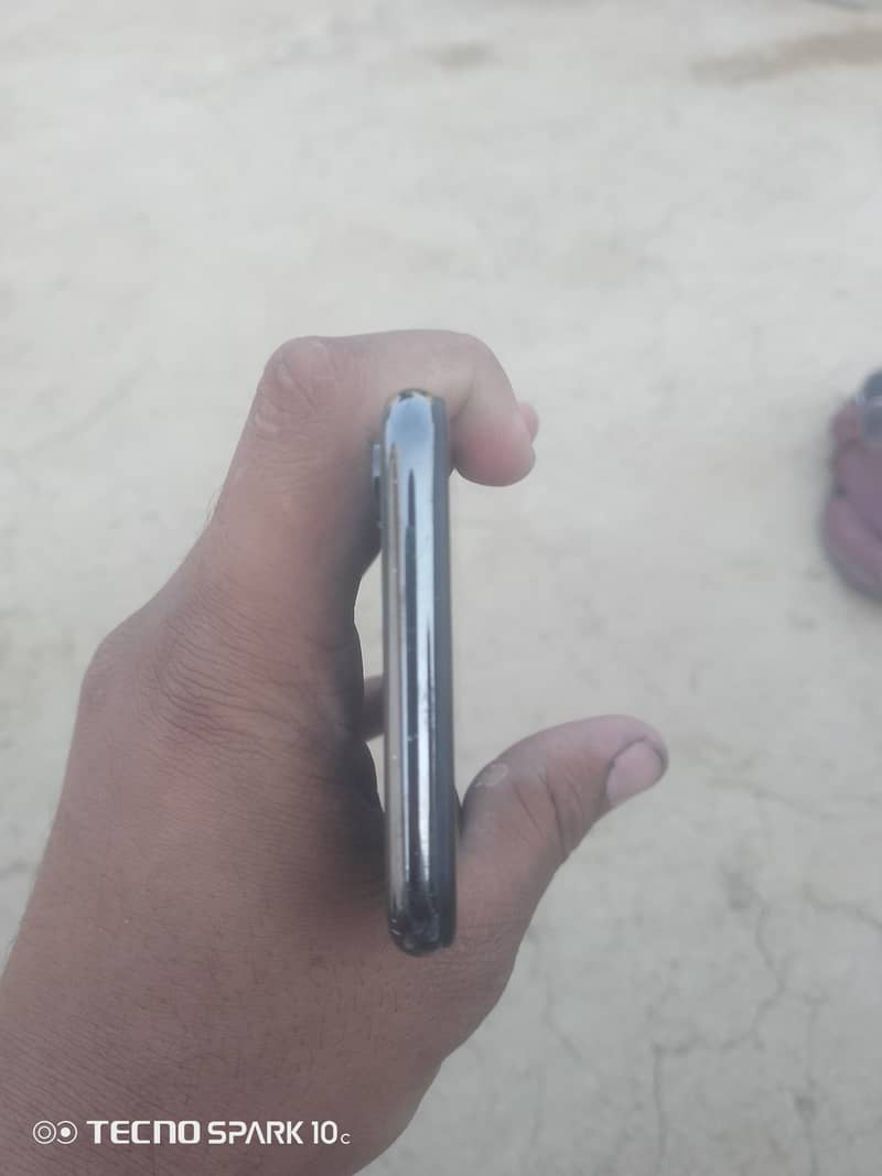 Apple iPhone X 1