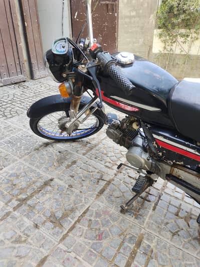 Honda cd 70