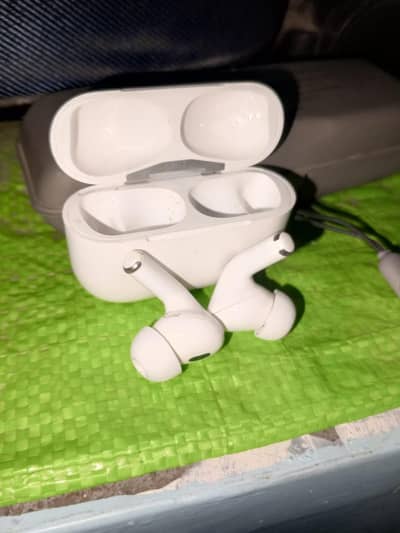 Apple airpod 2nd generation