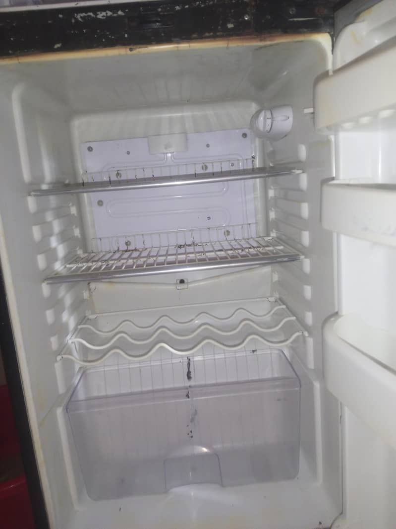 refrigerator orient medium 5