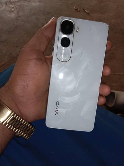 Vivo Y400