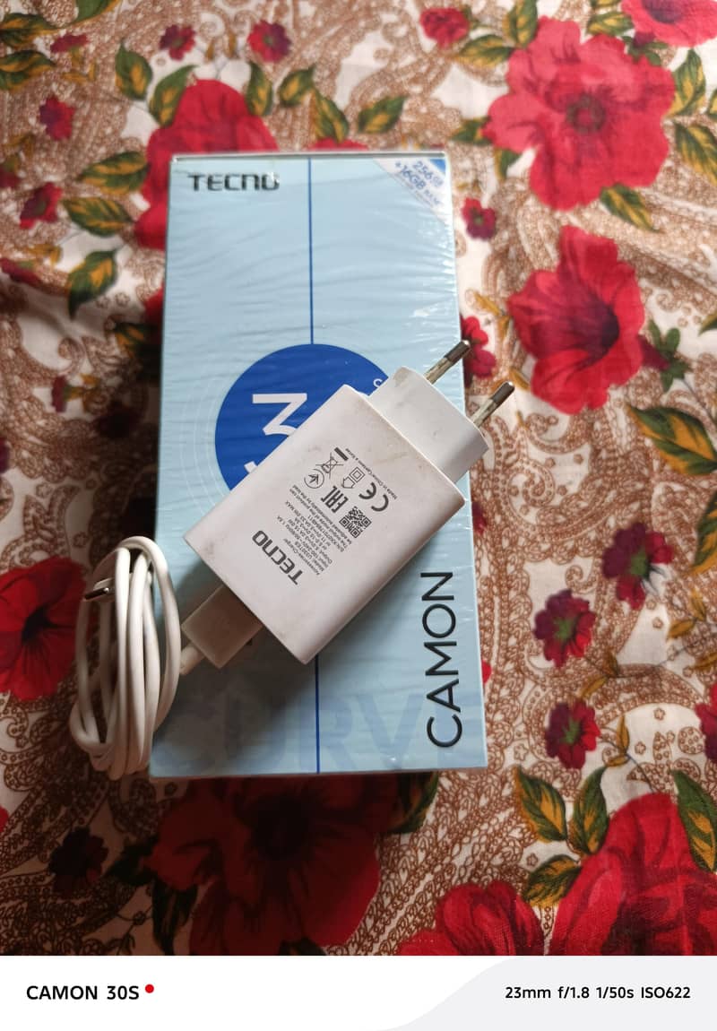 Tecno CAMON 30S 2