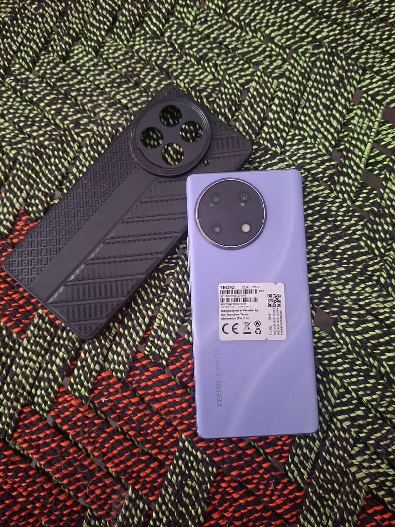 Tecno CAMON 30S 3