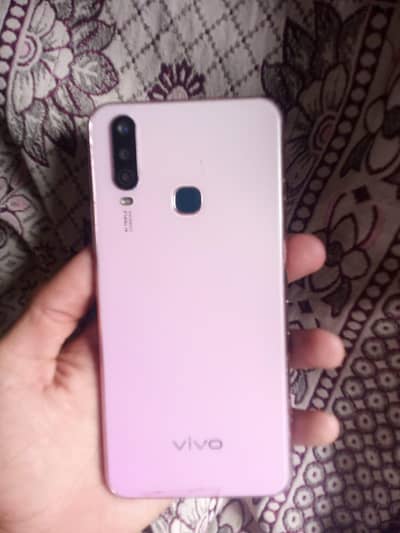 Vivo Y17