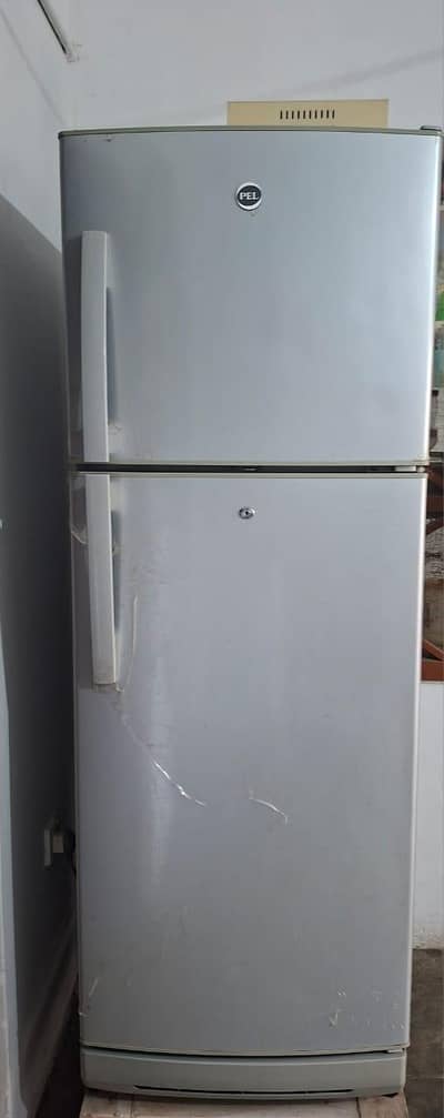 pel refrigerator excellent condition