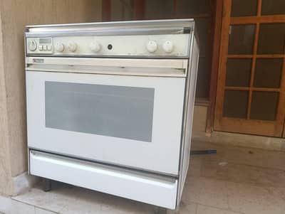 Technogas cooking range
