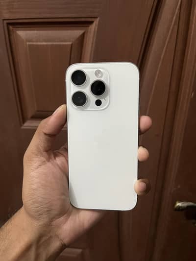 iPhone 15 Pro 256gb factory unlock non active 4 months sim time