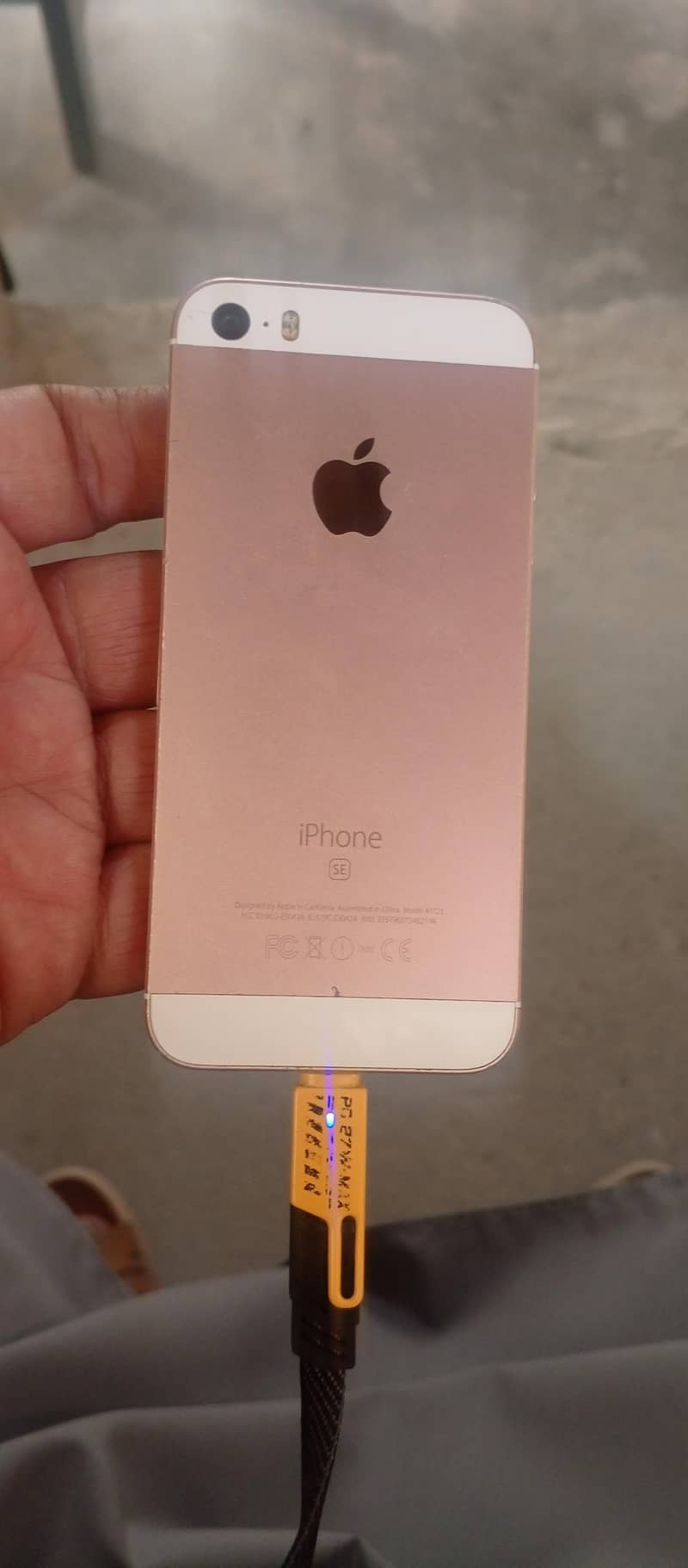 Apple iPhone SE 1