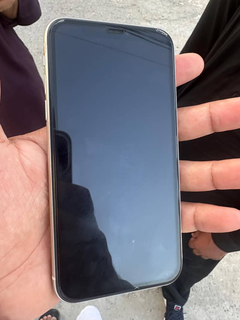 Apple iPhone 11 2