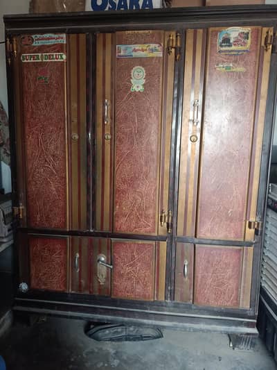 Iron Wardrobe/Almari