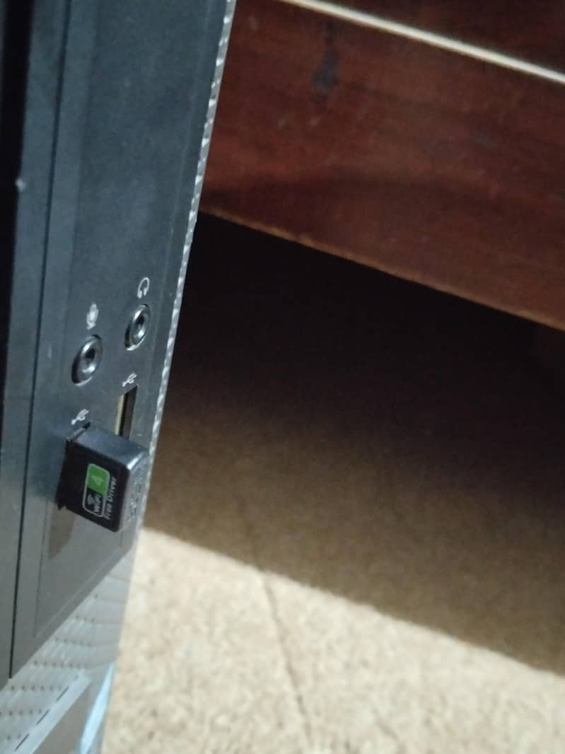 DELL Computer 4