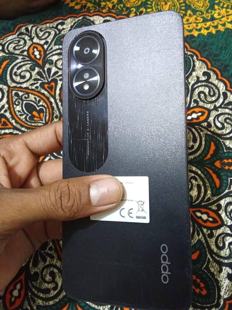 OPPO A18 1