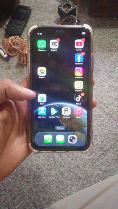 Apple iPhone 11