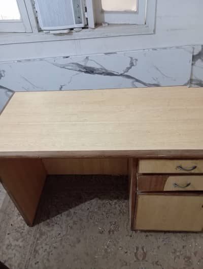 Computer Table with Chair