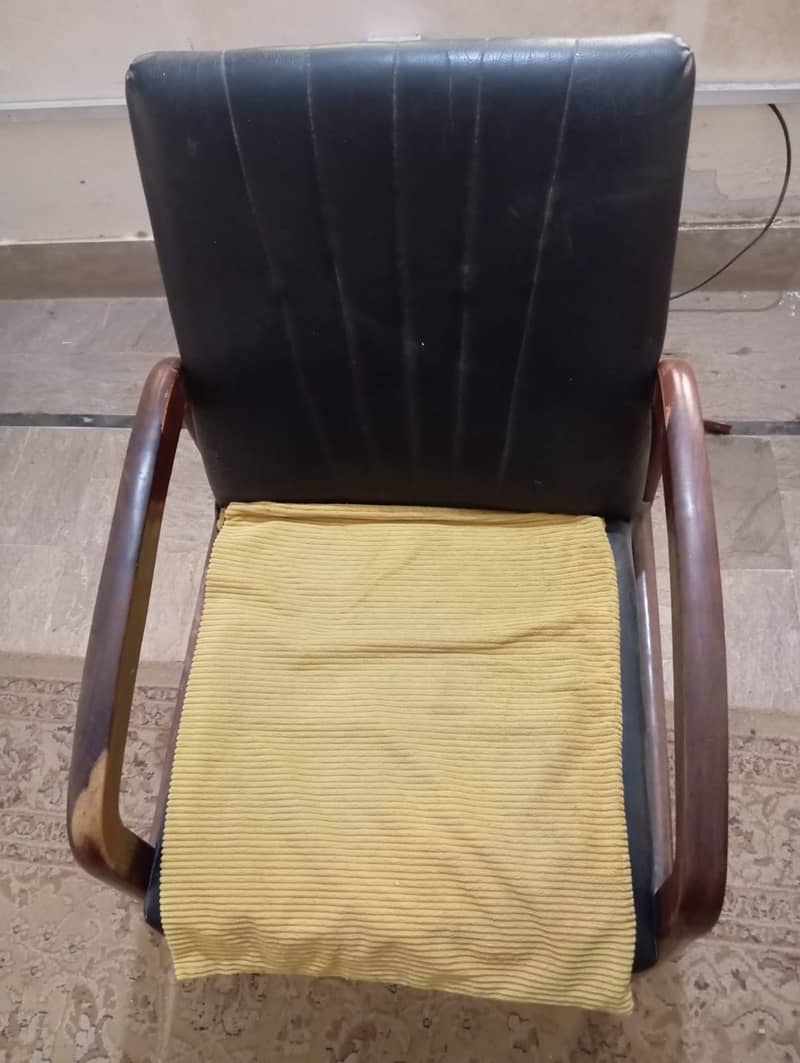 Computer Table with Chair 6