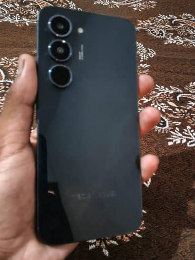 Tecno spark 40 pro