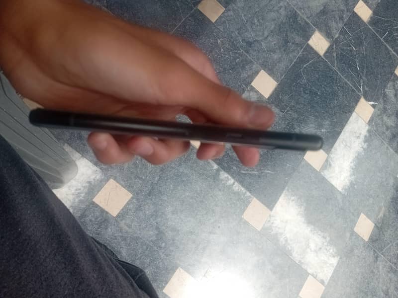 Google Pixel 6a 5
