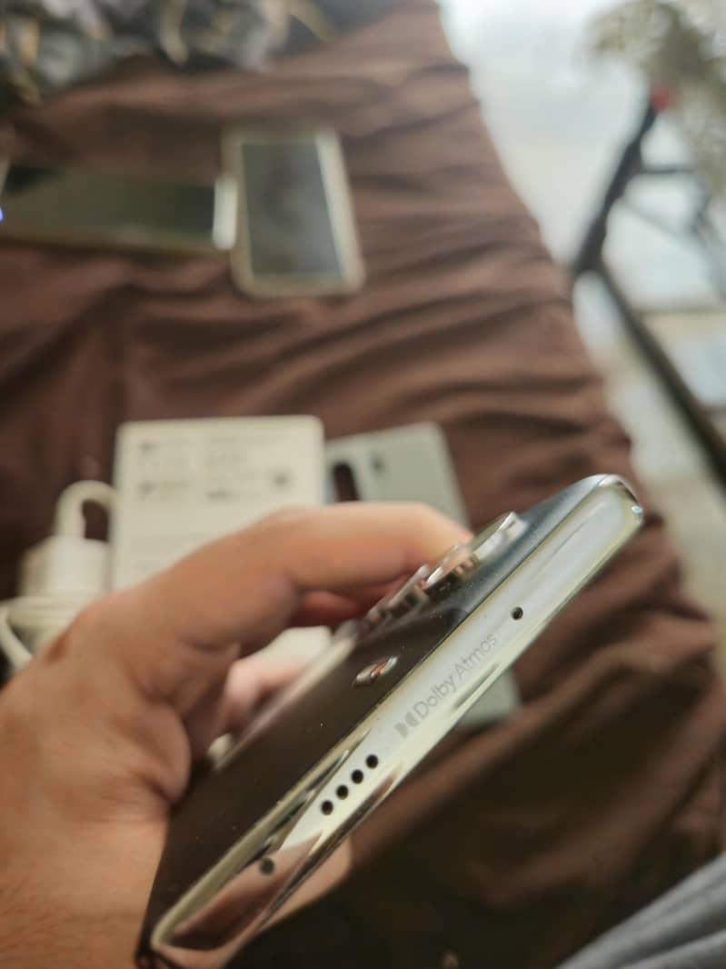 Tecno CAMON 40 Pro 6