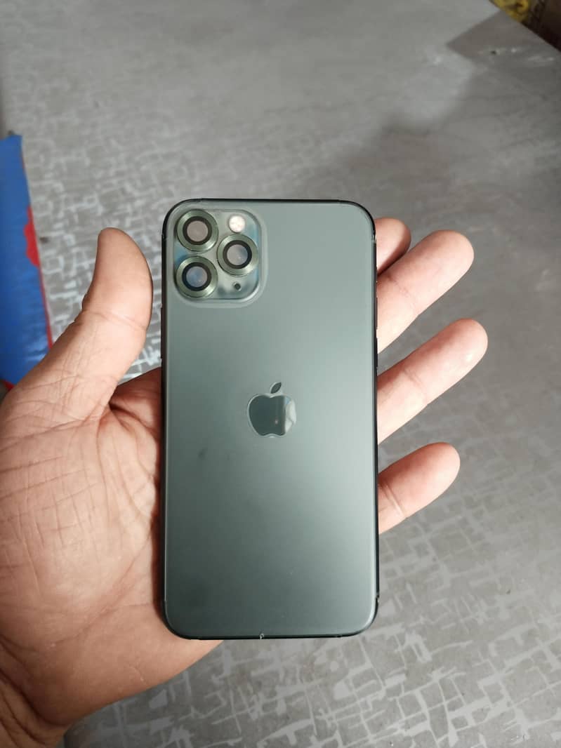 iPhone 11 pro 4