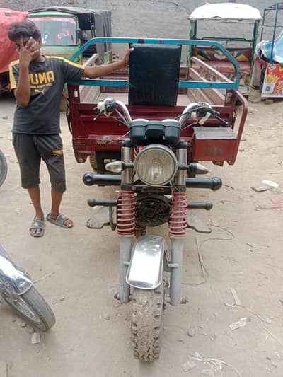 lodar raksh for sell is namber par rabta kare 03114955408