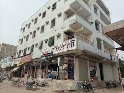 1 Bed Lounge Flat For Sale