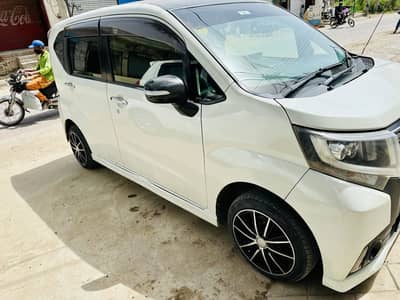 Daihatsu Move Custom 2019
