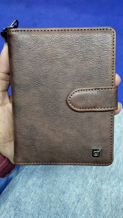 man's leather wallet