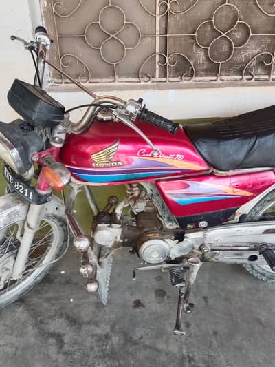 Honda cd 70 2006 model motorcycle for sale