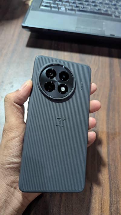 One Plus Ace 5 &13R Full Box And Chager Non PTA Just 3 months use