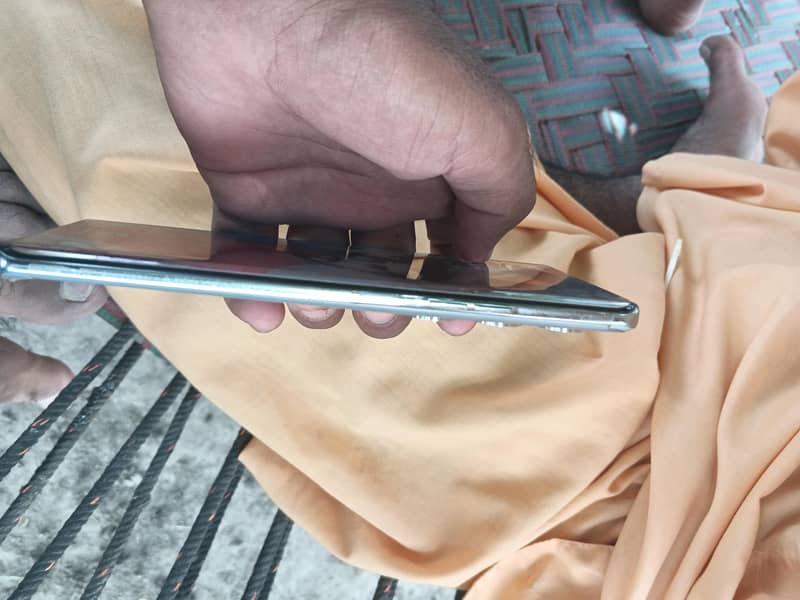 Tecno CAMON 40 Pro 3