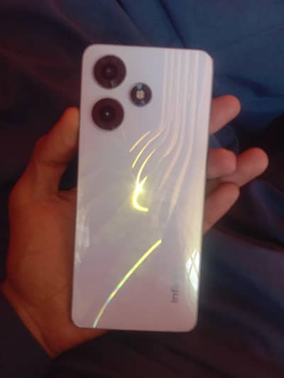 Infinix hot 30 8+8 128