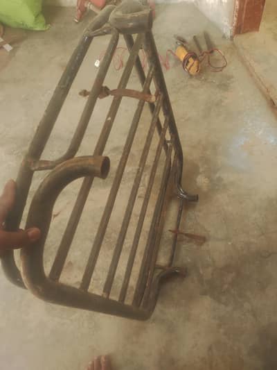 iron car stand