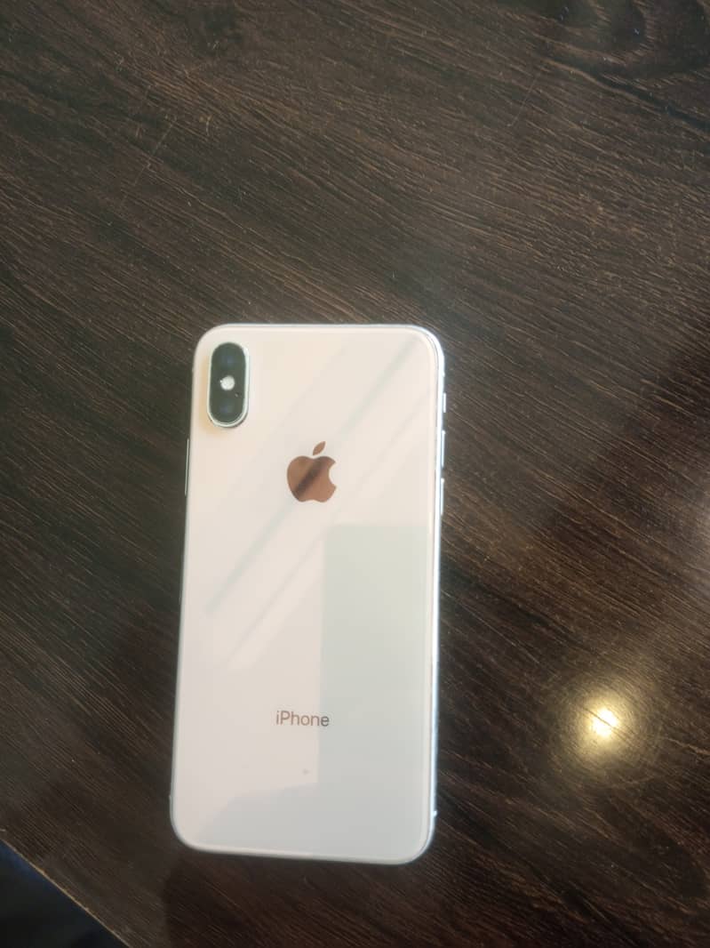 Apple iPhone X 3