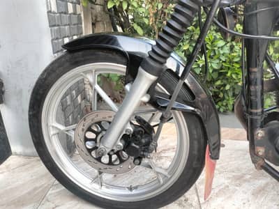Suzuki GS SE 150