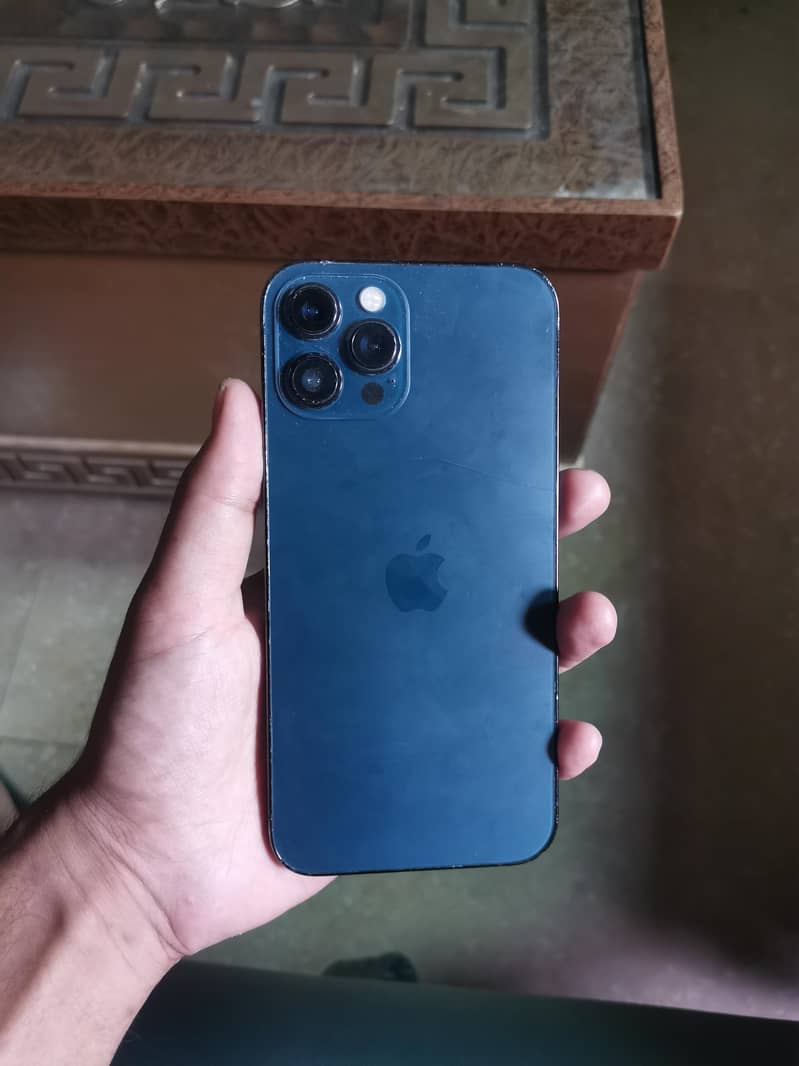 iPhone 12 Pro Max 2