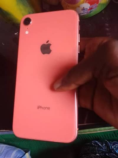 Apple iPhone XR