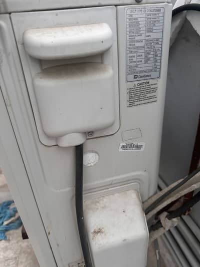 Dawlance 1 ton Inverter AC
