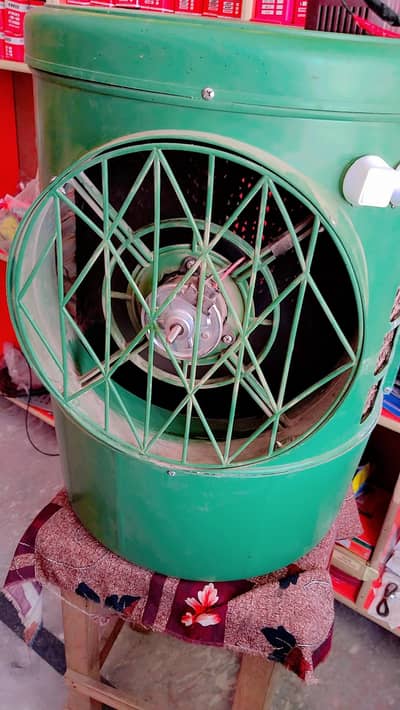 Brand new cooler interested log contact kary plz