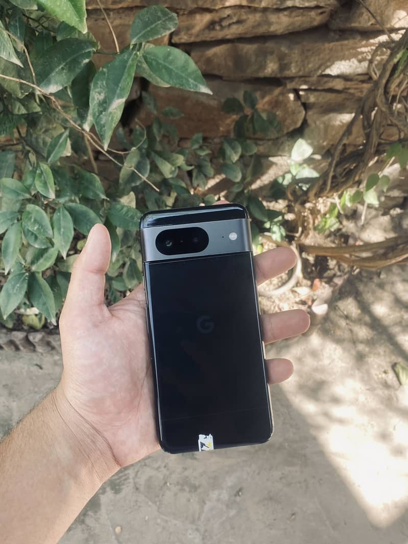 Google Pixel 8 5