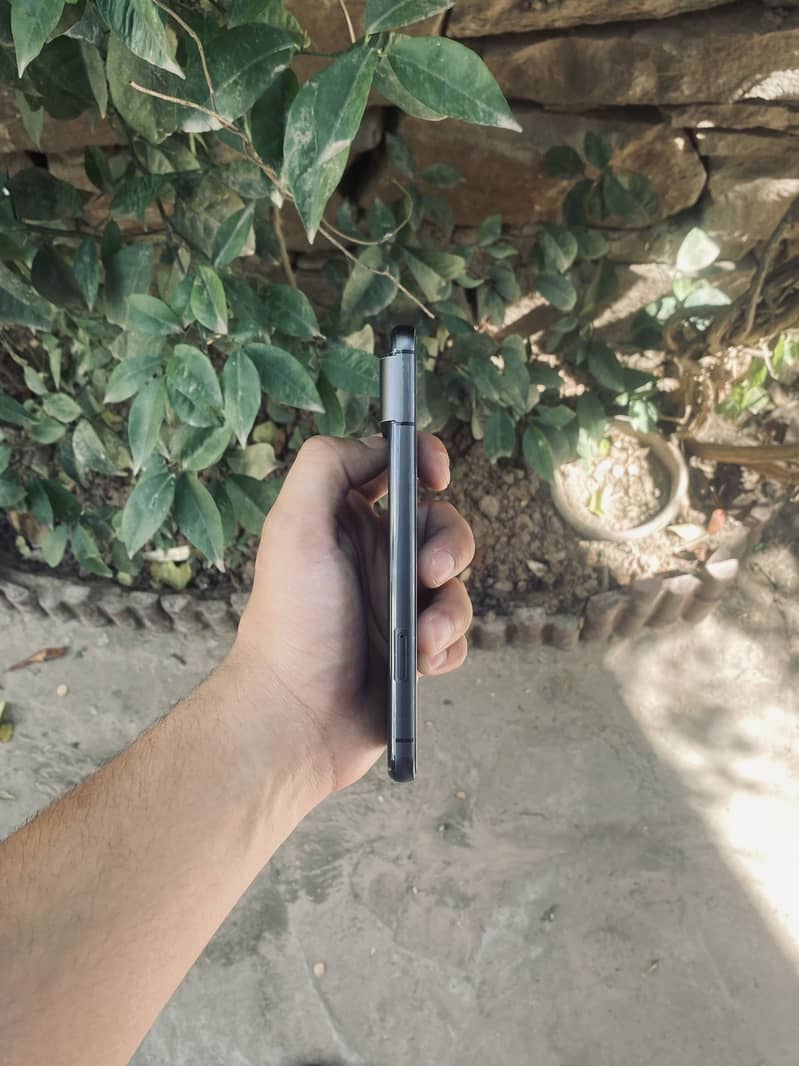 Google Pixel 8 8