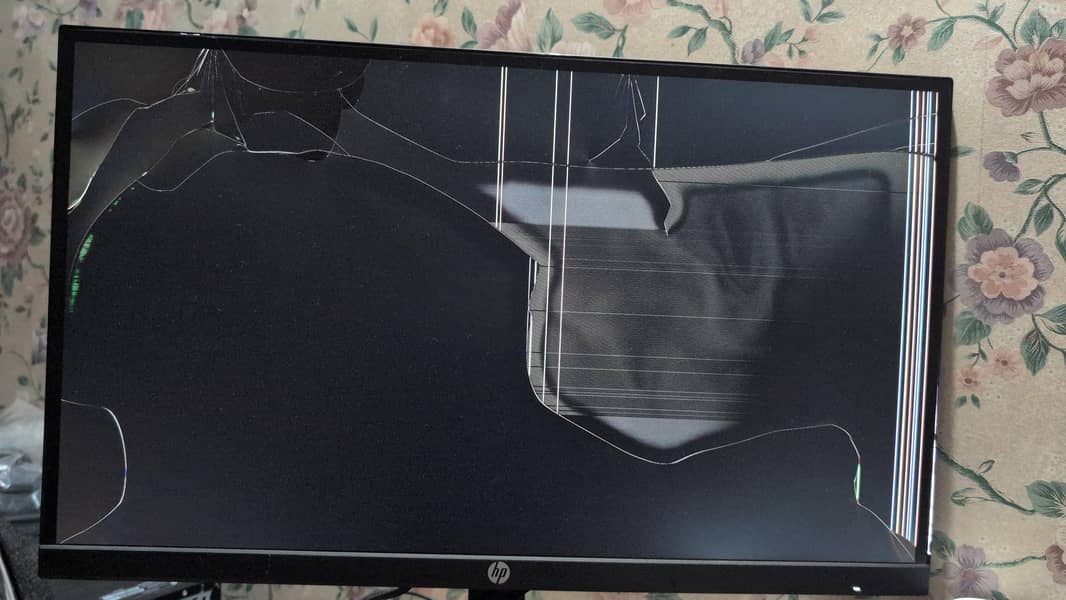 Broken computer LCD 1