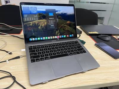 MacBook Air 2018 13 inch Retina