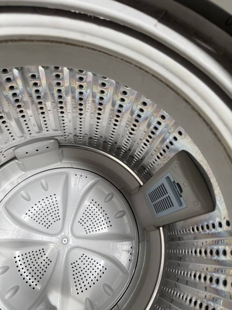 Haier Automatic Washing Machine 3