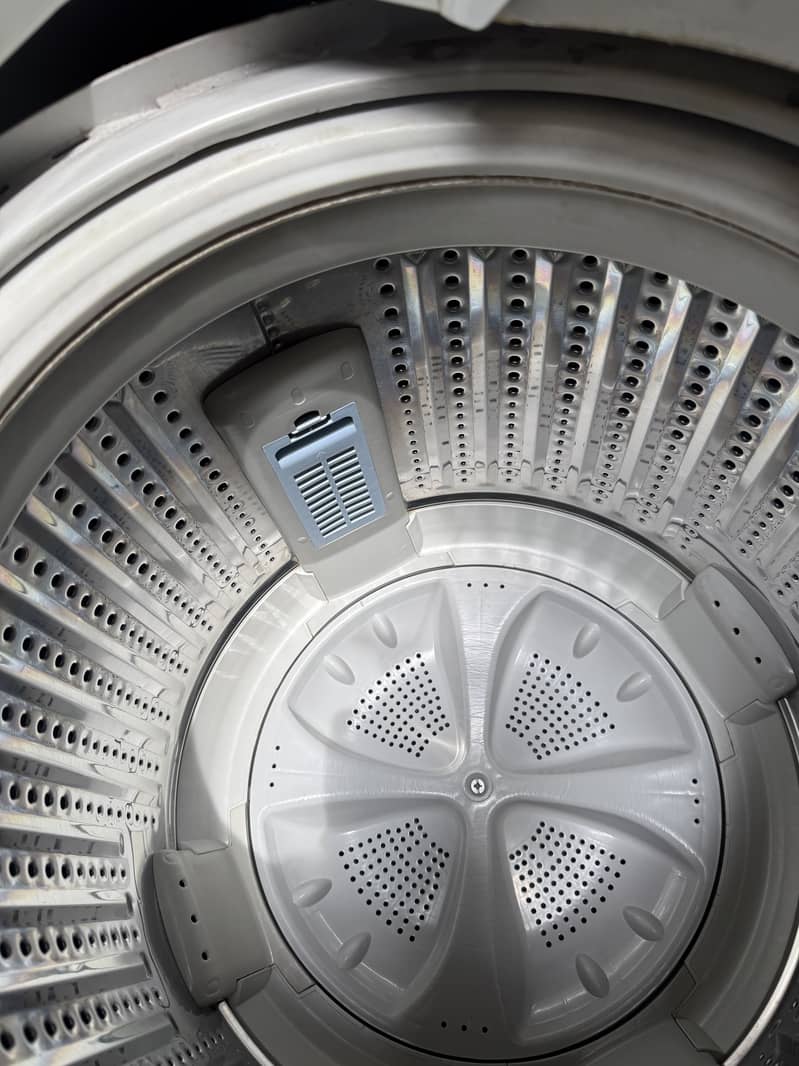 Haier Automatic Washing Machine 4